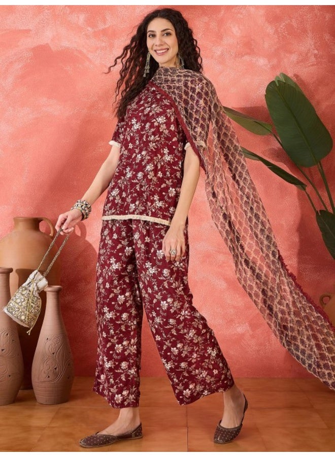 AKS Maroon Velvet Kurta Set With Printed Dupatta  - Image 4