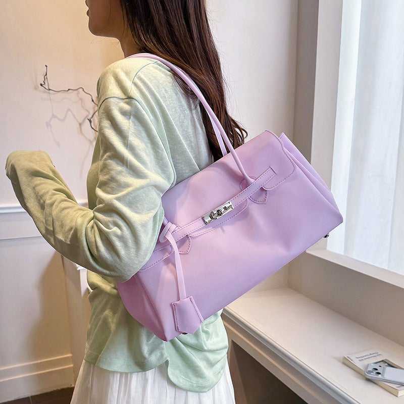 Fashionable Tote Bag for Women Summer 2026 - Image 4