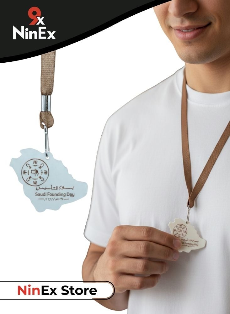 بريميم قلادة معلقة مستوحاة من يوم تأسيس المملكة العربية السعودية - إكسسوار تراثي تقليدي - Image 1