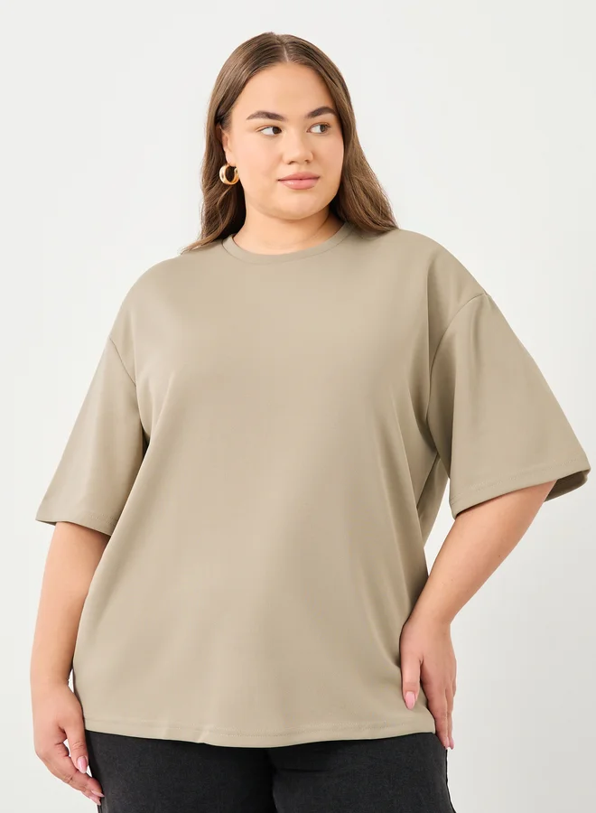 ستايلي Styli Plus Size Round Neck Oversized T-Shirt