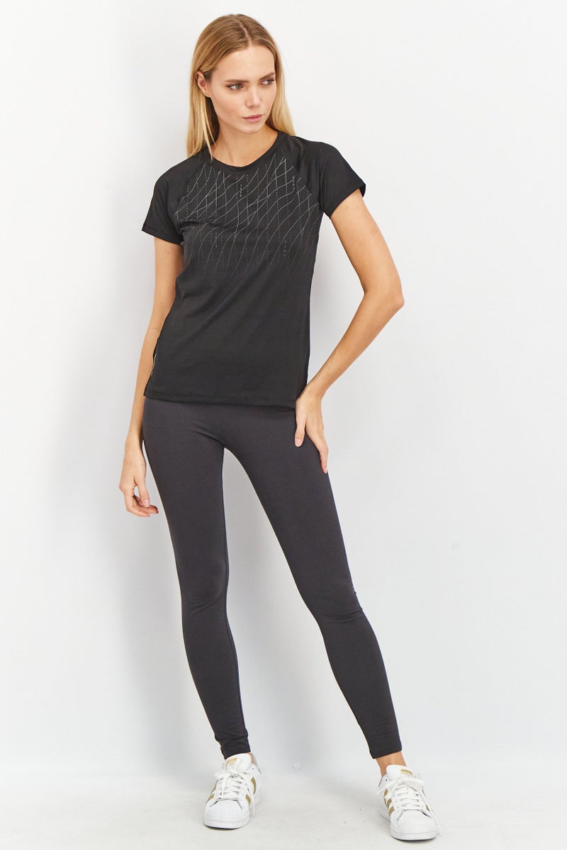 PUMA Women Sportswear Fit Running Graphic Shirt, Black  - Image 4