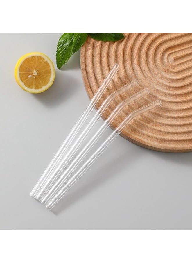 A set of juice straws. The set consists of 4 pieces made of glass only for drinking drinks, in addition to 1 brush for cleaning the straws after (the straws are transparent)