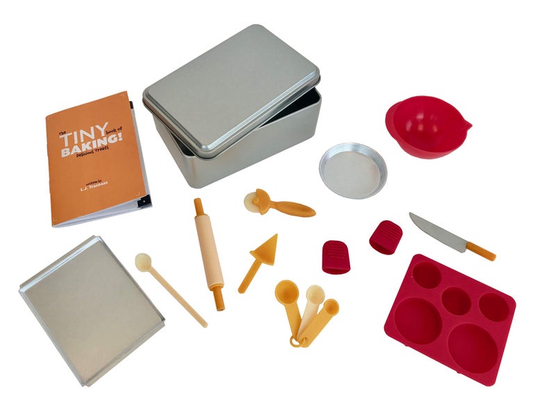 SmartLab Toys TINY Baking with 20 Delicious Tiny Recipes. Big Science. Tiny Tools. - Image 3