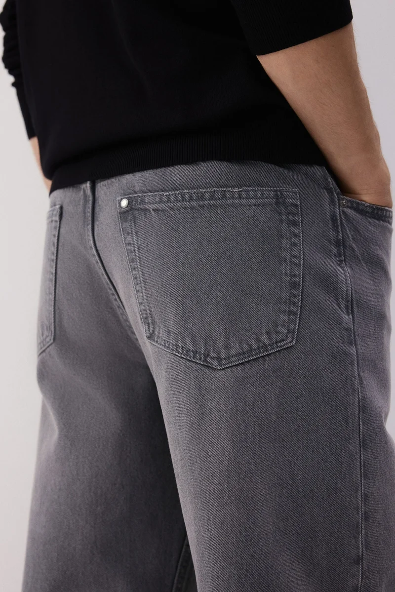 H&M Loose Straight Jeans