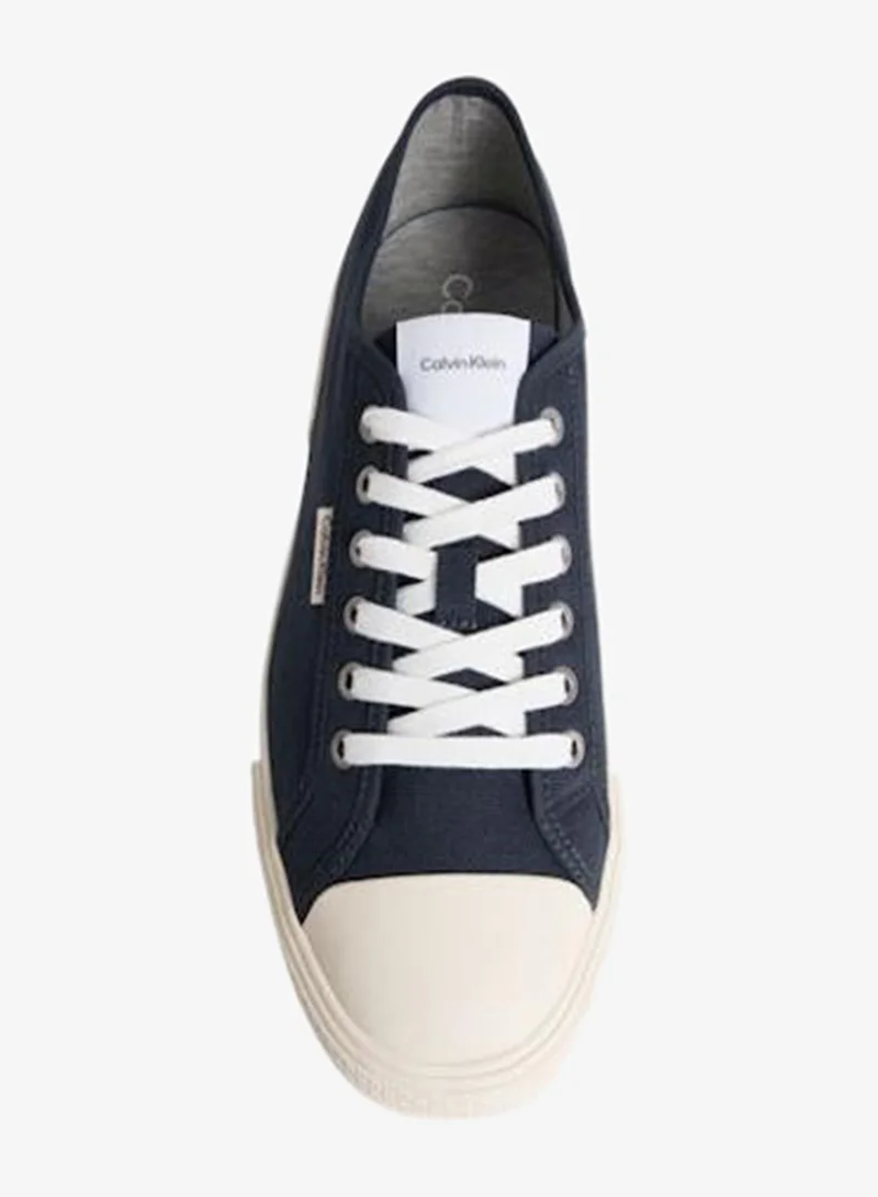 كالفن كلاين أحذية رياضية برباط من الفلكنة