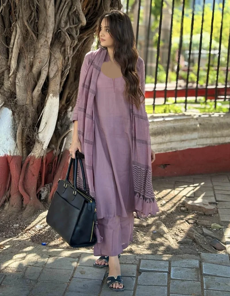 GoSriKi Women's Rayon Blend Straight Solid Kurta with Pant & Dupatta Purple