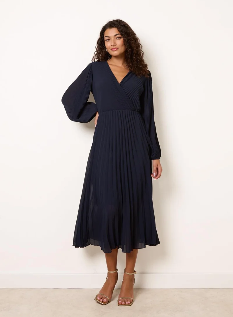 بلو فانيلا Chiffon Pleated Dress