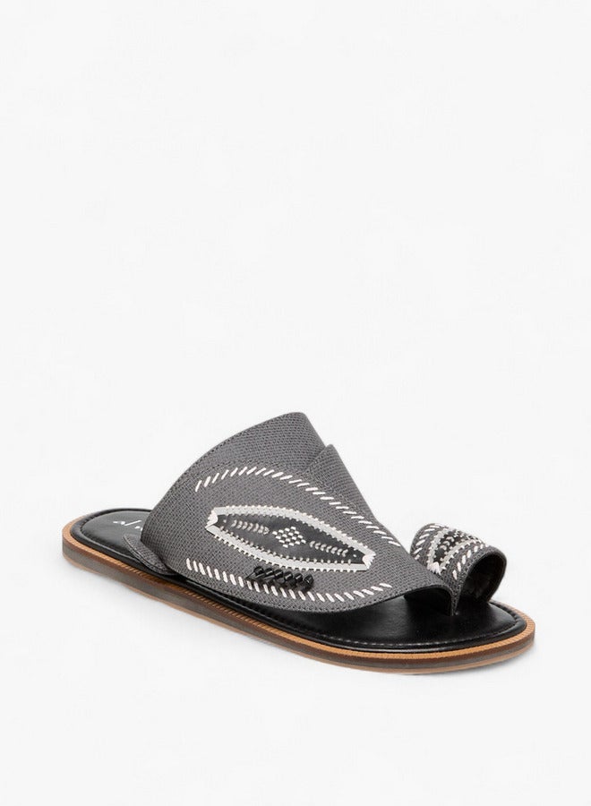 الواحة صنادل عربية مطرزة سهلة الارتداء بحلقة إصبع - Image 2