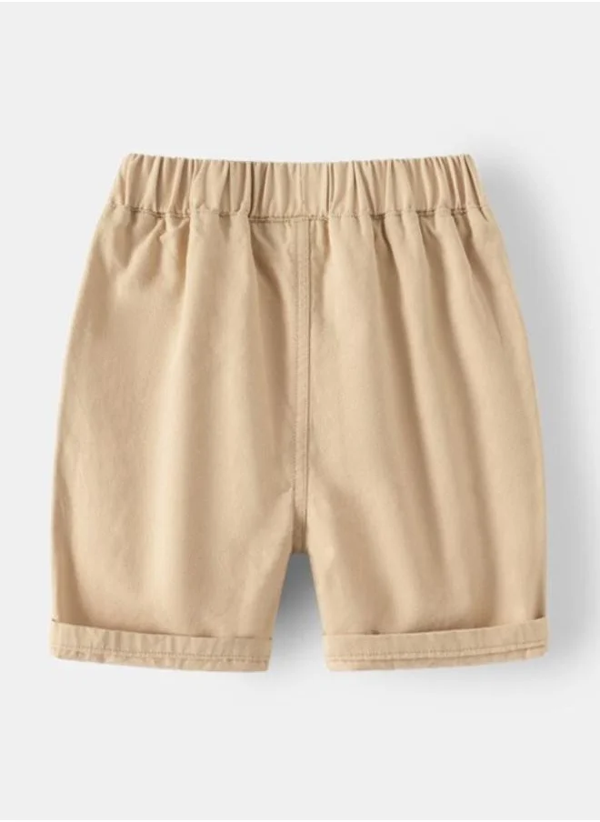 YUNIQEE Beige Regular Fit Mid Rise Applique Shorts