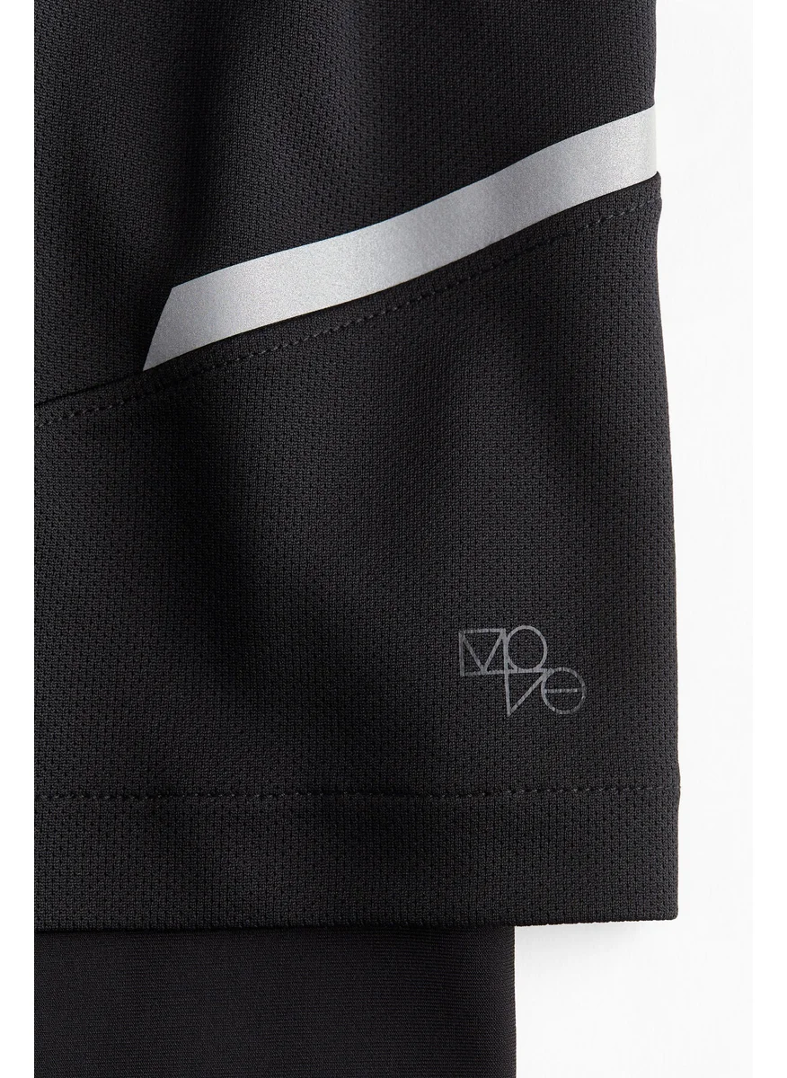 اتش اند ام Double-Layered Sports Shorts