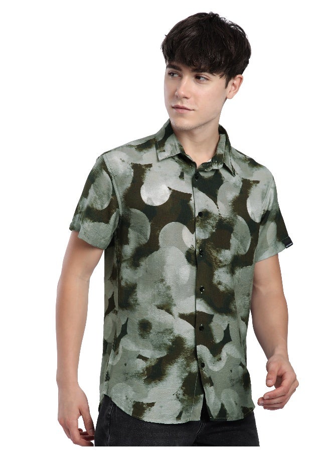 بيونغ قميص بطبعة دائرية مجردة باللون البني - Image 3