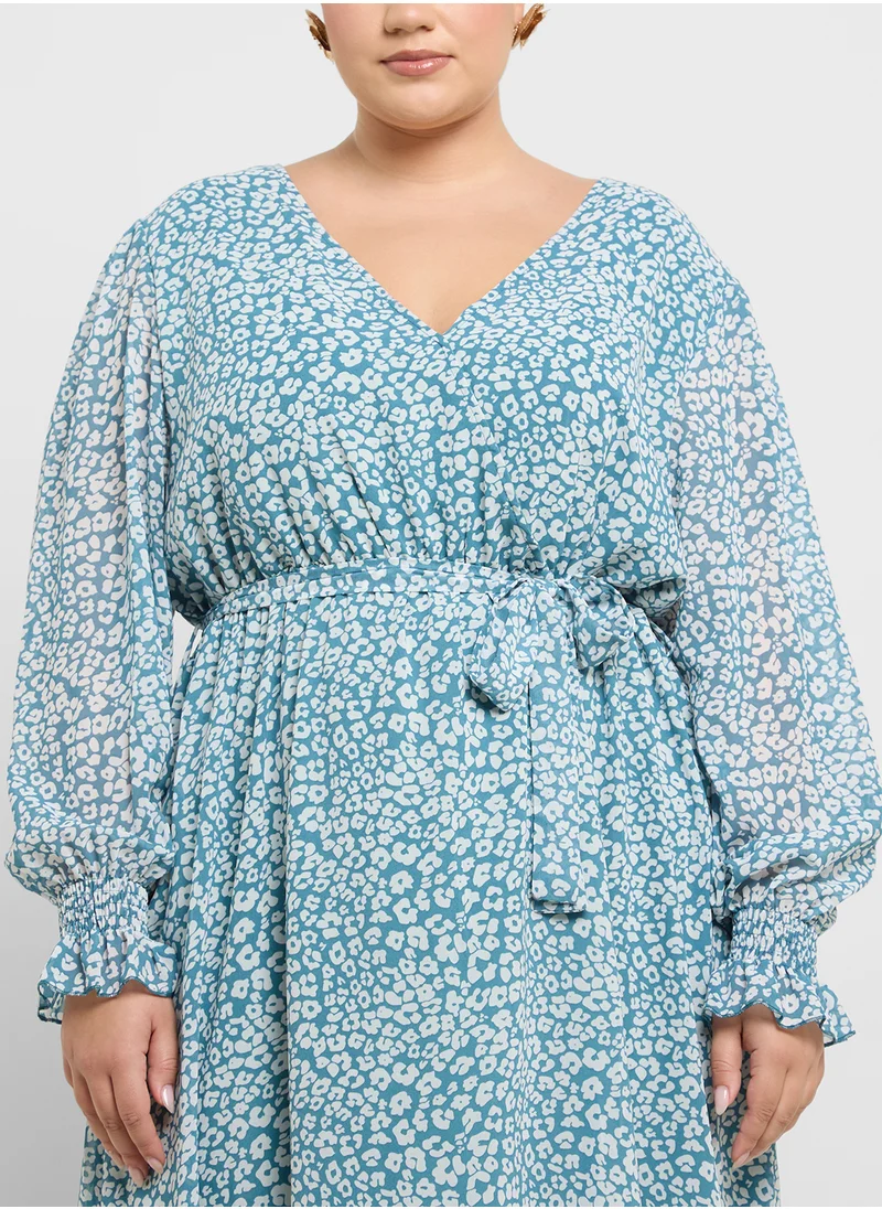 ايلا بلس Ditsy Print Dress