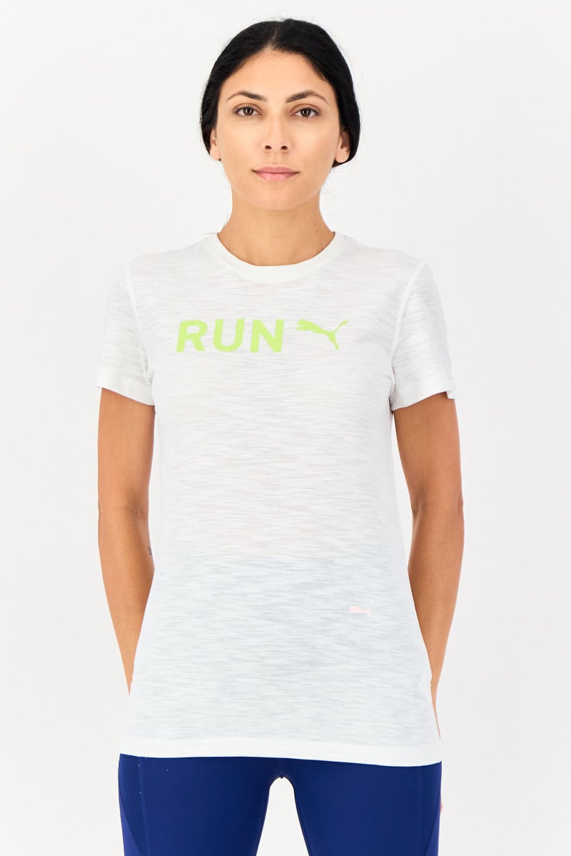 PUMA تي شيرت رياضي نسائي قصير الأكمام للجري، أبيض - Image 1