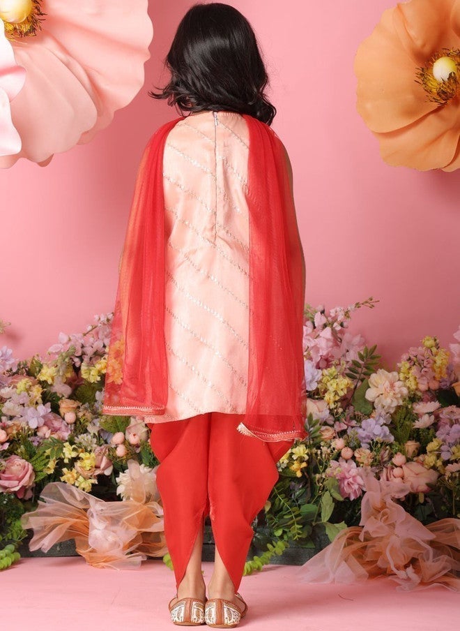 Saka Designs كُرتا مزهرة مع بنطلونات دهوتي ودوبيتا للفتيات - Image 5