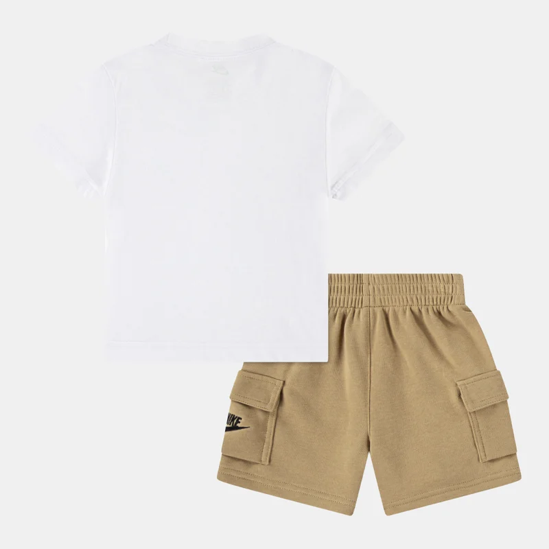 نايكي Kids' Sportswear Pocket T-Shirt and Shorts Set