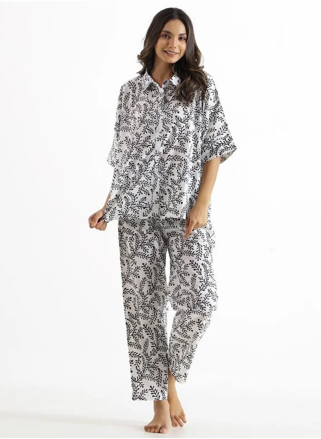 سانسكريتي هومز Sanskrutihomes Women Leaf Printed Pure Cotton Shirt and Pyjama Set