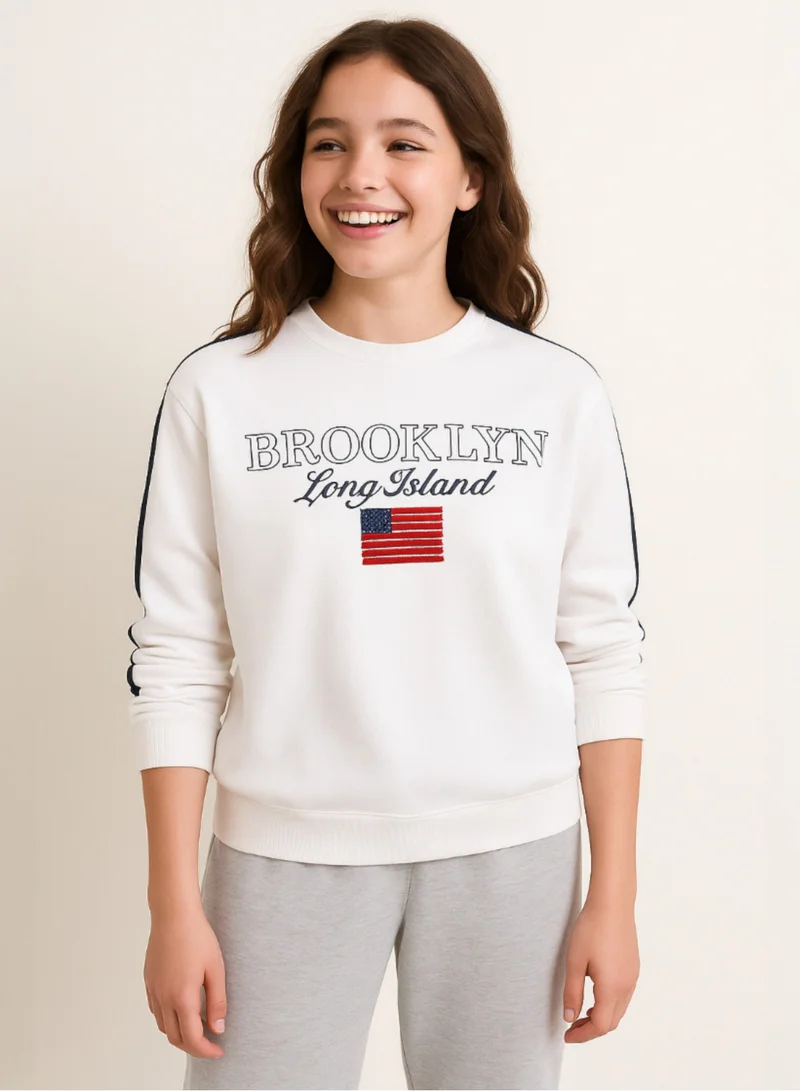 victor and jane Brooklyn Graphic Sweatshirt – Off White | 100% Cotton Fleece |