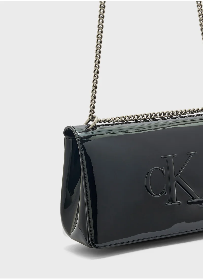 كالفن كلاين جينز Sculpted Crossbody