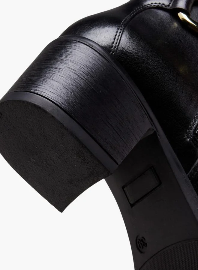 Paprika Women'S Buckle Accent Ankle Boots