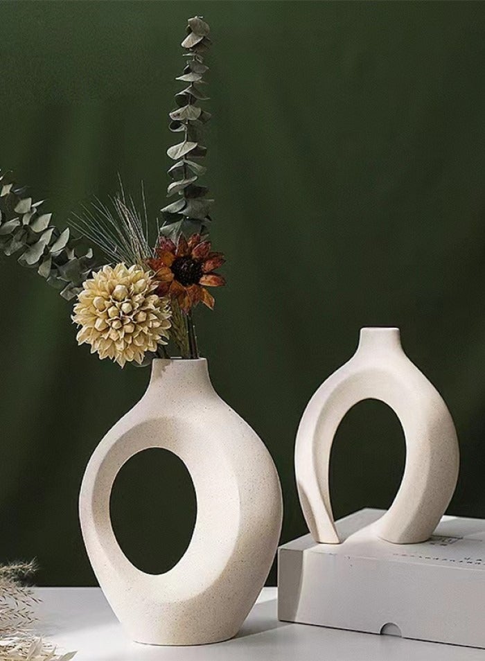 Kutis طقم من قطعتين مزهرية زهور خزفية تصميم هندسي إبداعي خزف أبيض مائل إلى البيج - Image 2