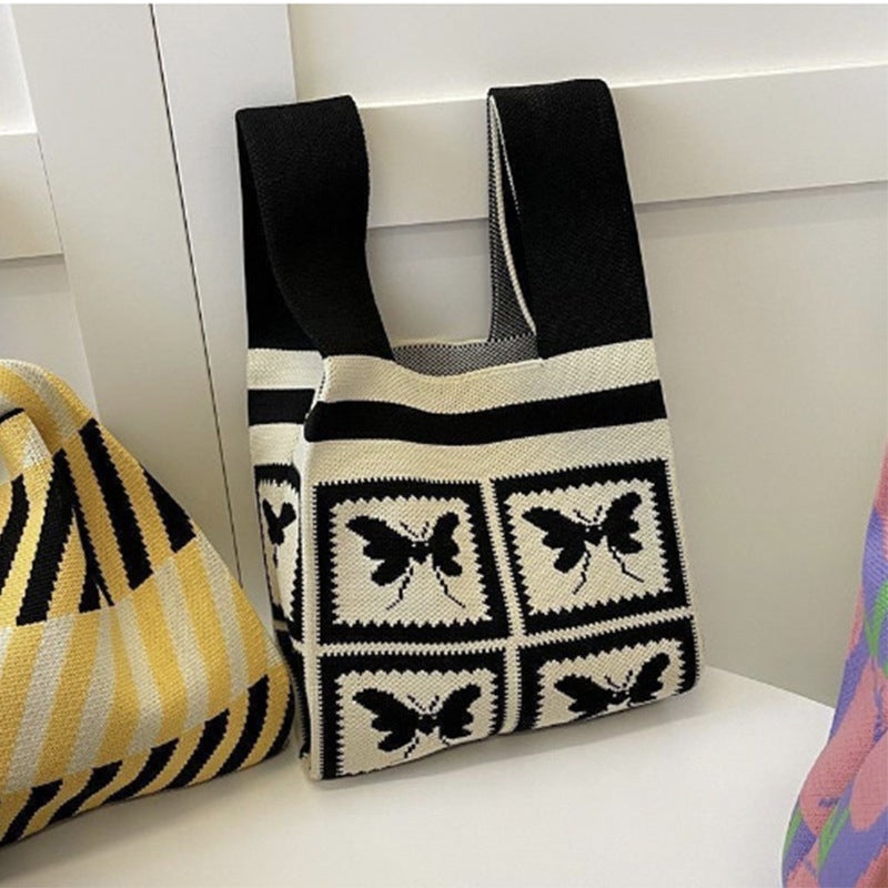 Korean Ins Bags, Trendy Women'S Bags, Bear Bags, Knitted Bags, Original Niche Personalized Tote Bags, Open - Image 5