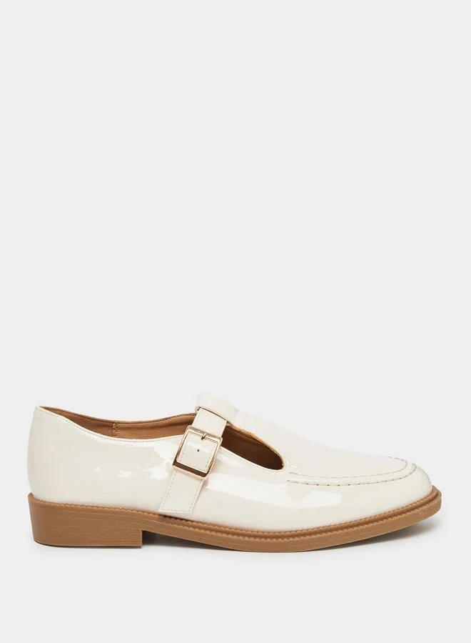 Styli Styli Women Beige Patent Leather Look Mary Jane Loafers