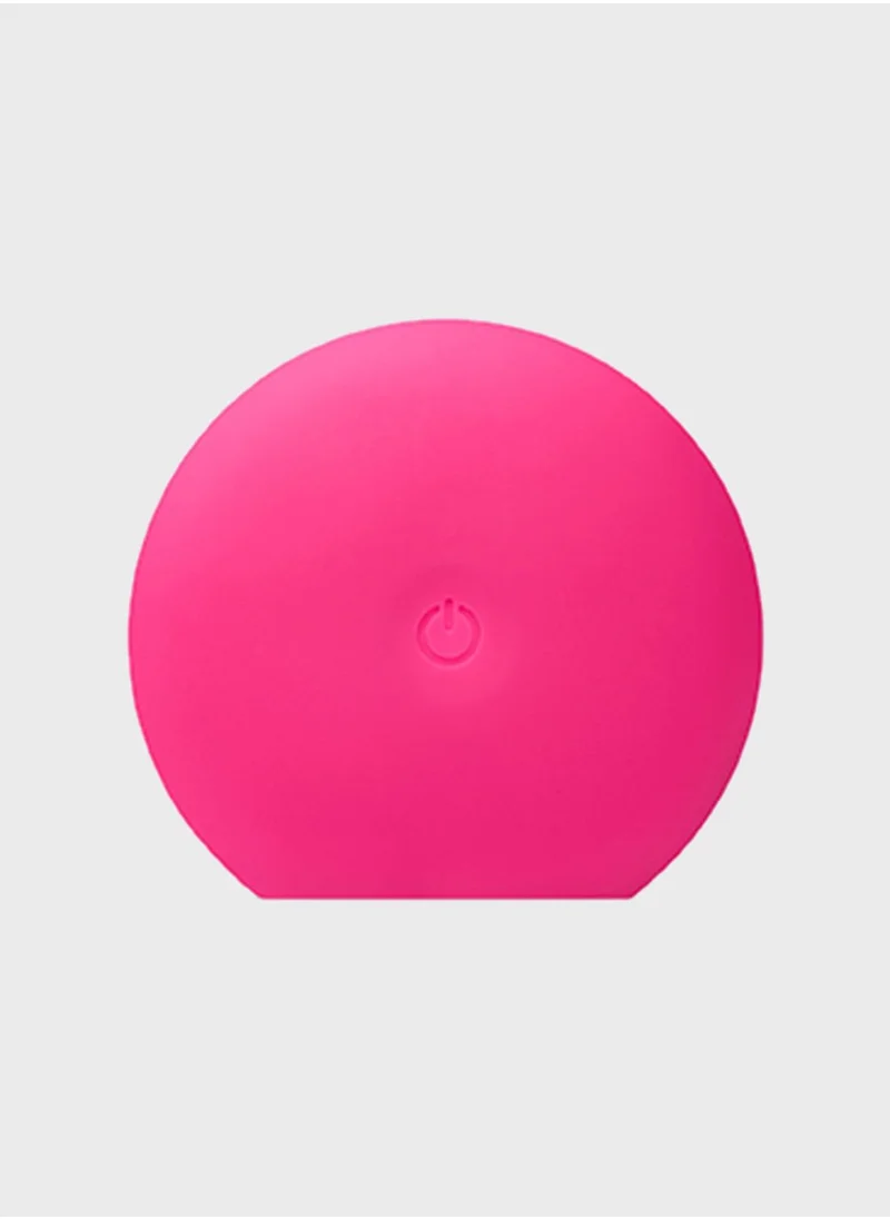 FOREO LUNA play plus Facial Cleansing Brush - Fuchsia