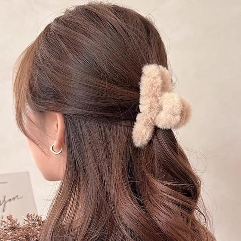 3-piece set of women's plush grab clips, cute mini hair grab in autumn and winter, matte non-slip and firm clip hair headdress. - Image 5