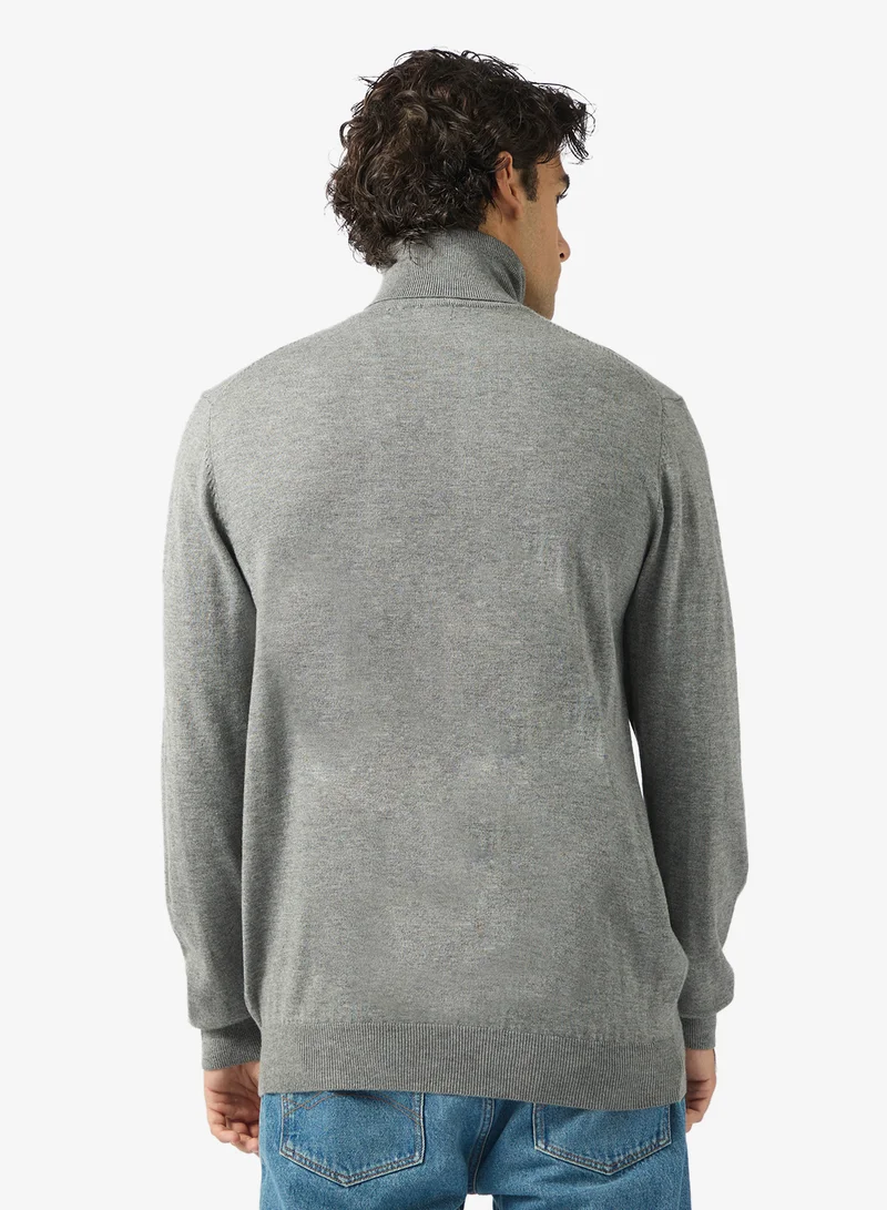 GUESS Jim Turtle Neck Sweater