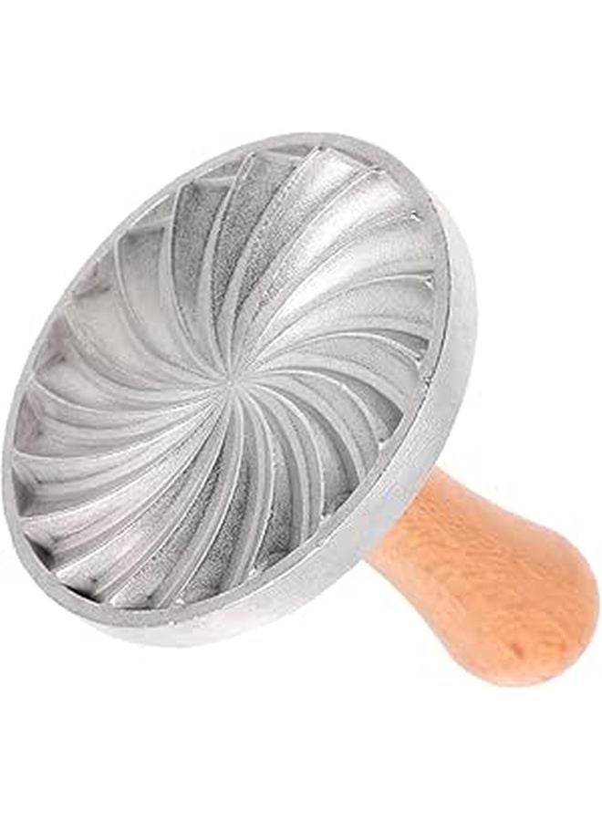 Zinc Alloy Biscuit Pressing Mold With Swirl Edge For Baking And Pastry Decoration - Image 1