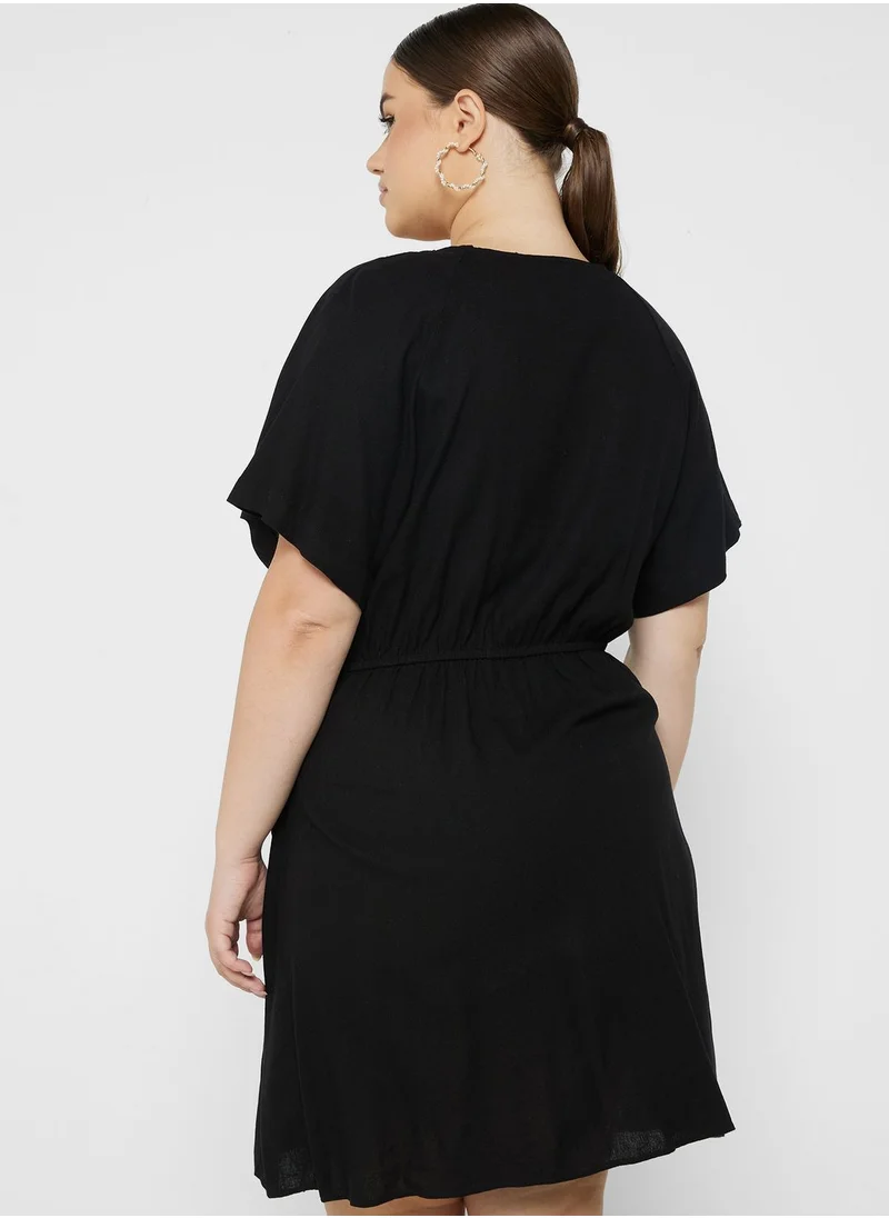 Vero Moda Curve Tie Detail Wrap Dress