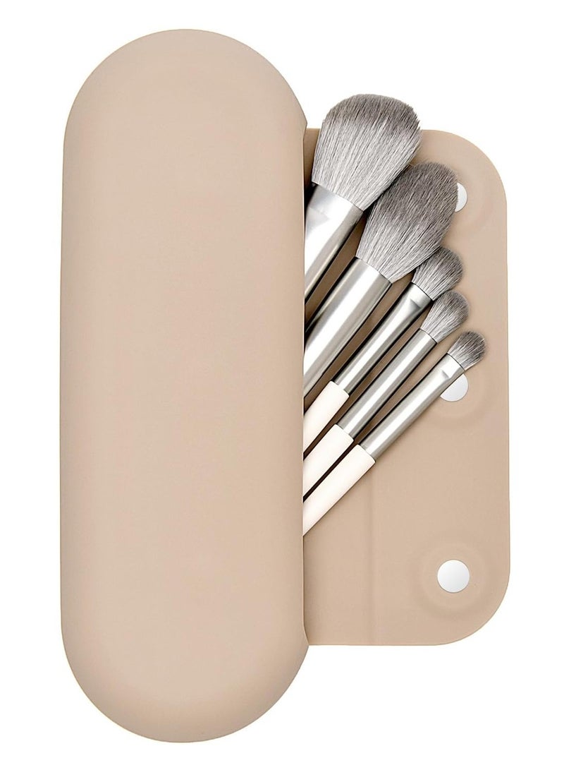 منظم فرش المكياج المحمول للسفر، حقيبة مستحضرات تجميل كبيرة من السيليكون الناعم - Image 1