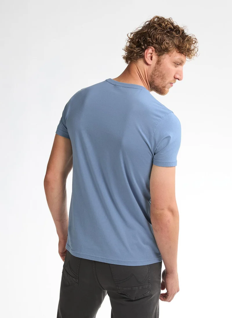 بترول اندستريز تيشيرت رجالي كلاسيك بطبعة