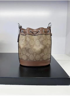 كوتش اوت ليت حقيبة دلو صغيرة من قماش Coach Signature  - Image 2