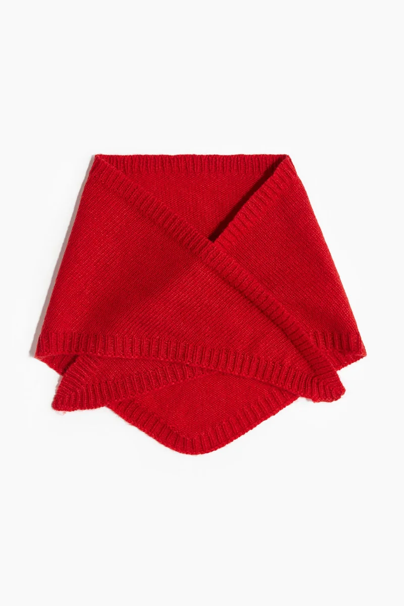 اتش اند ام وشاح مثلث محبوك