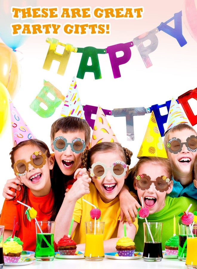 سندير نظارات شمسية دائرية مزينة بالزهور من سندير، ٢٤ زوجًا، للأطفال، بتصميم بوهيمي أنيق، تتضمن ١٠٠ قطعة من خرزات على شكل زهرة الأقحوان، و٤١٦ خرزة على شكل حروف، وغراء، هدية مثالية لحفلات البنات. - Image 5