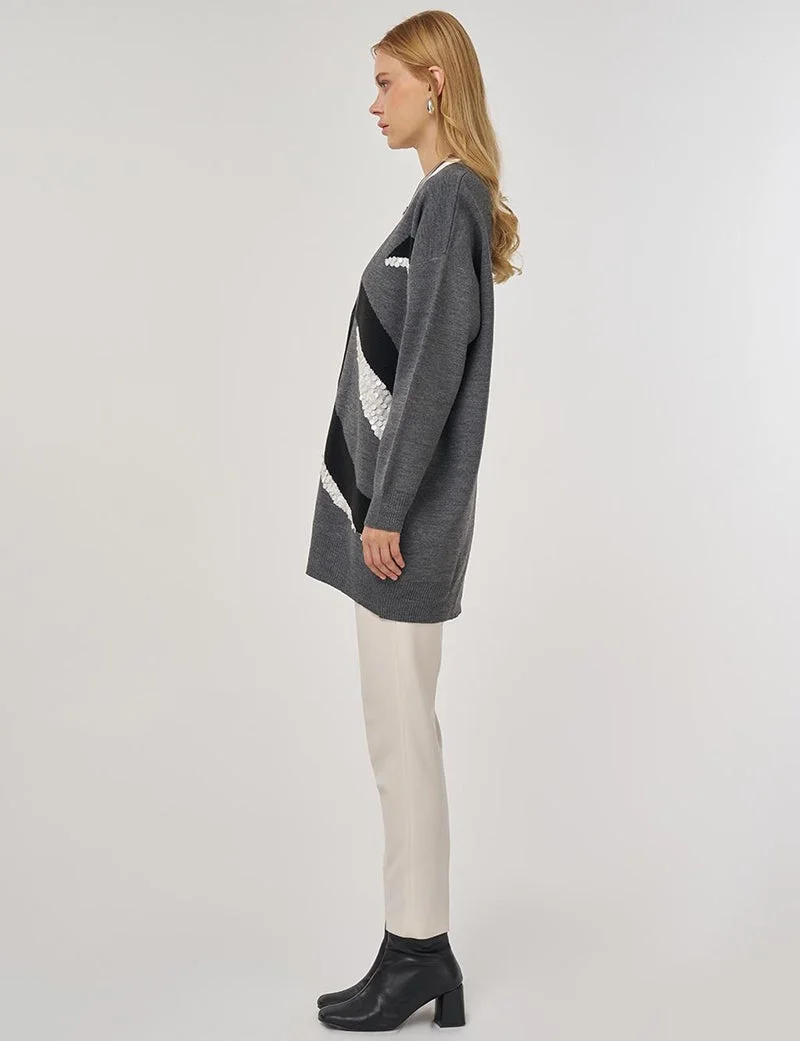 كايرا تونيك قطن بألوان متباينة باللون الأبيض الناصع