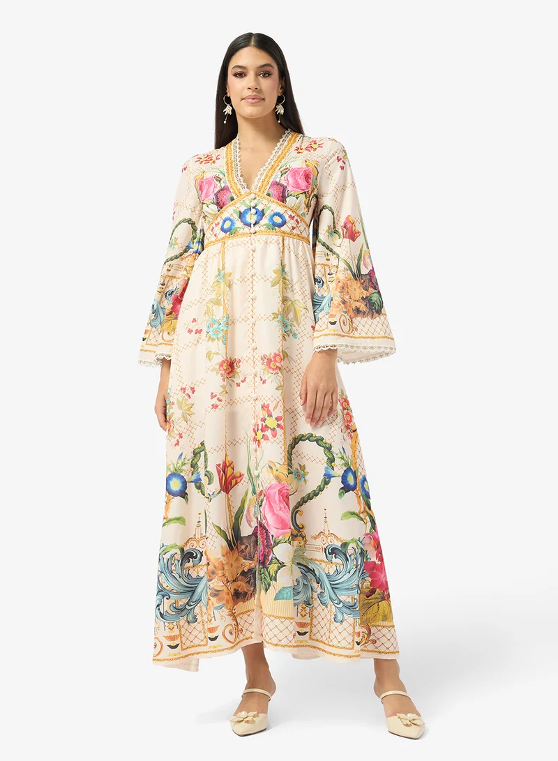 ايلا فستان بطبعة تجريدية