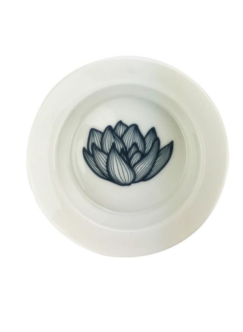 Tealand Microwave Safe Fine Porcelain Blue Lotus Mug with Lid And infuser for Loose Leaf Tea (0.2L)  - Image 2