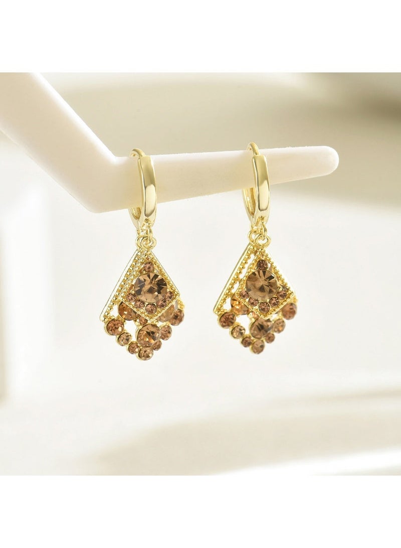 أقراط متدلية مرصعة بالماس والكريستال للنساء، تصميم خطافي متعدد الطبقات مطلي بالذهب، مجوهرات أنيقة قديمة الطراز مضادة للحساسية، هدية مثالية لها - Image 4