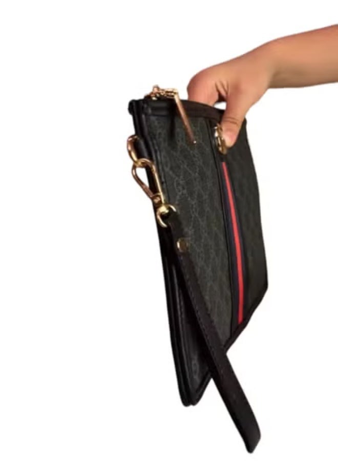 GUCCI Designer Bag – Elegant Women's Luxury Handbag – Authentic Style Evening Purse – Compact Fashion Accessory - Image 4