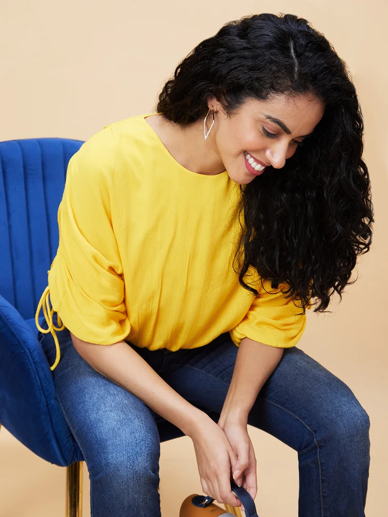 جلو باص Women Extended Sleeves Blouson Top