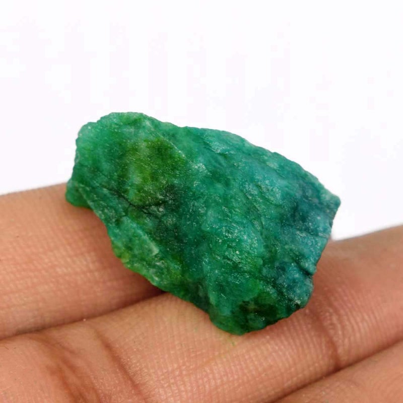 GEMHUB Natural Raw Emerald Green Gemstones for Jewelry Making 39.85 Carat Crystals and Healing Stones | Rough Emerald Gem Stones - Image 3