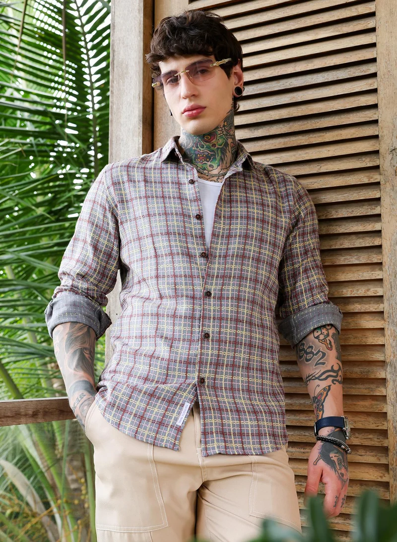 Campus Sutra Campus Sutra Men's Coin Grey:Crimson Red Woven Contrast-Check Shirt | Slim Fit Full Sleeve Point Collar Tartan Check Pattern | Cotton-Blend Woven Fabric For Everyday & Smart-Casual Wear