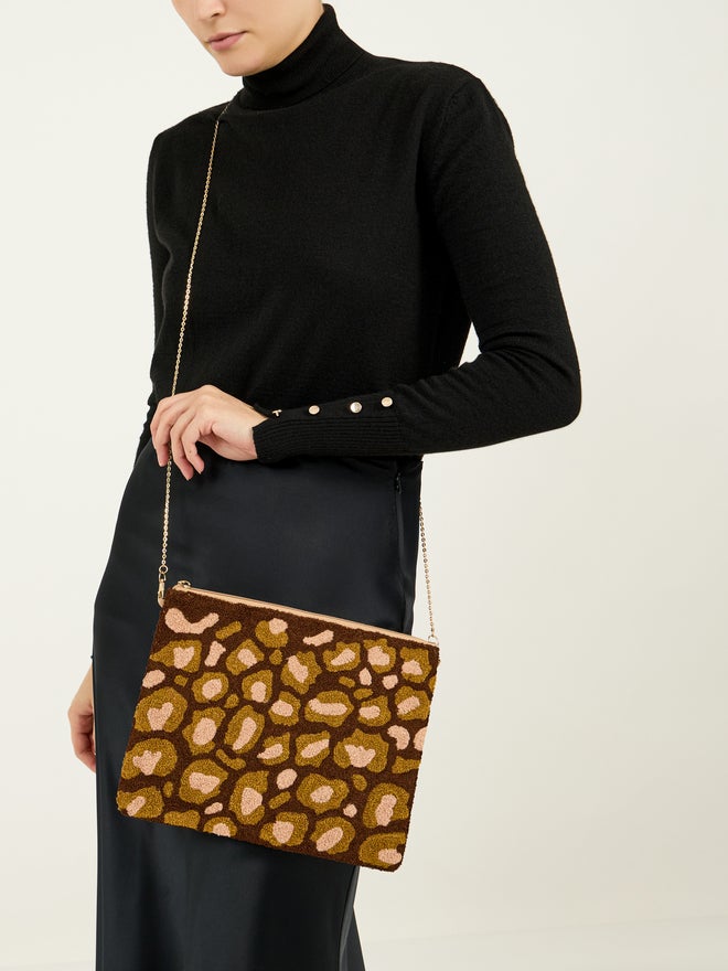 Styli Styli Animal Print Clutch with Detachable Chain Strap  - Image 3