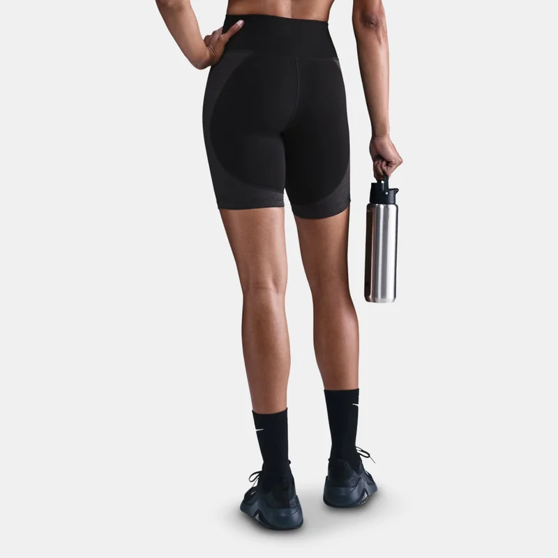نايكي Women's One Dri-FIT Bike Shorts