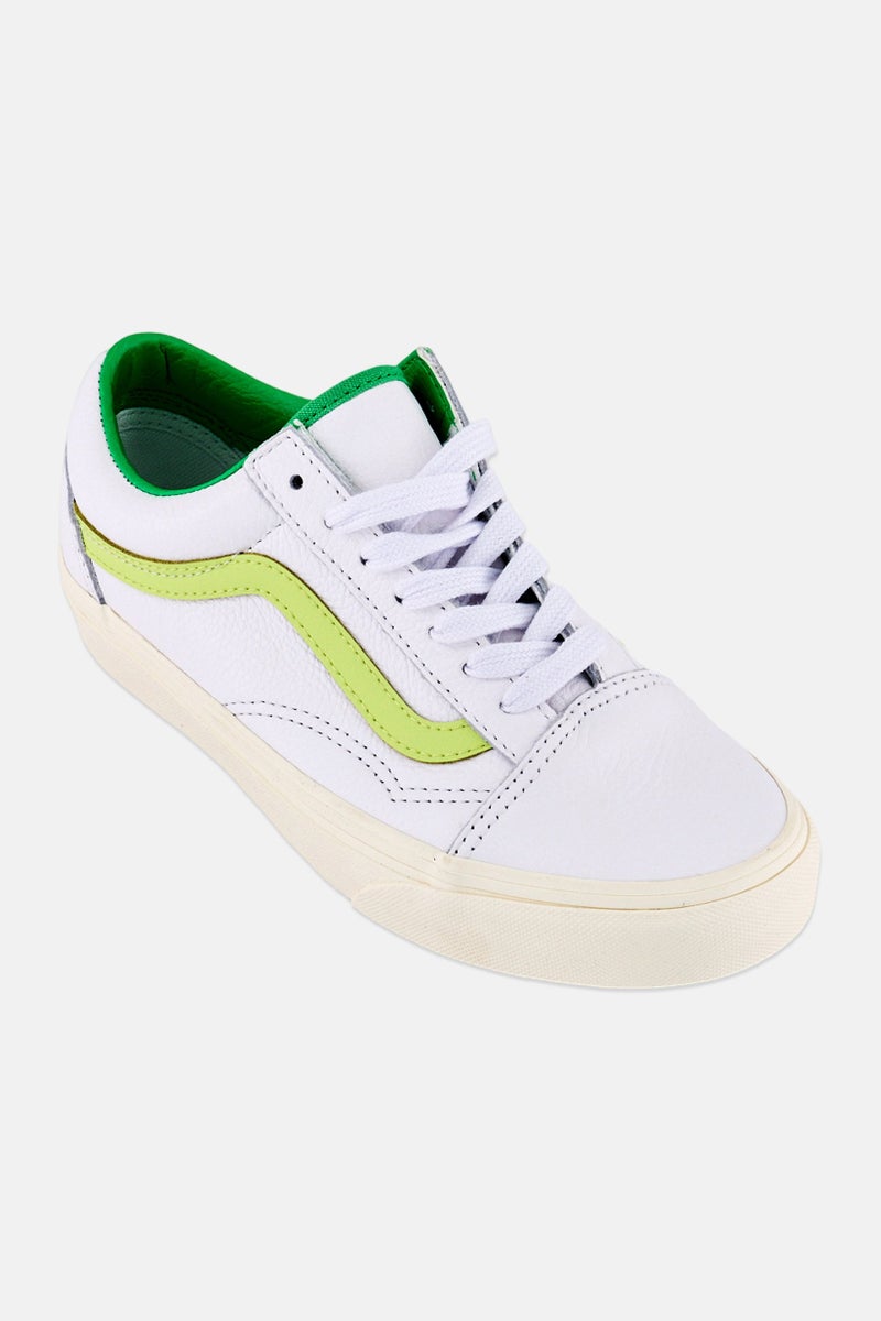 VANS Women Old Skool Lace Up Skateboarding Shoes, White - Image 1
