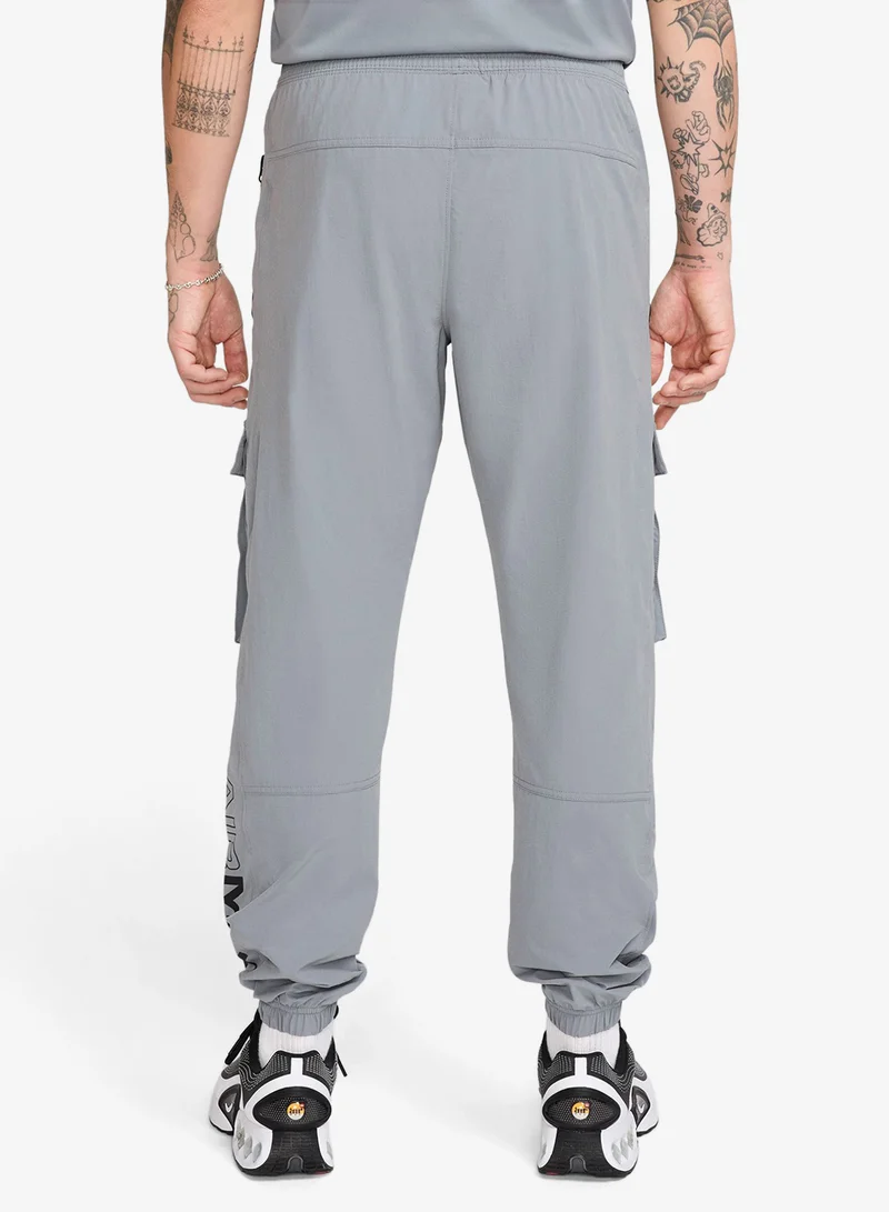 نايكي سروال كارغو منسوج من نايكي إير ماكس