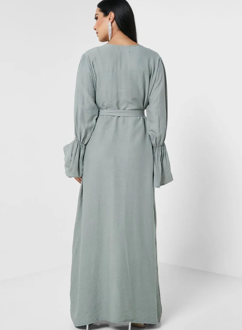 hayas closet Embroidered Belted Jalabiya