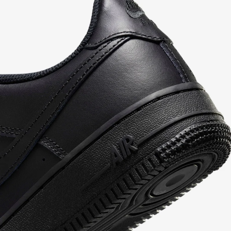 Nike Kids' Air Force 1 LE Shoes